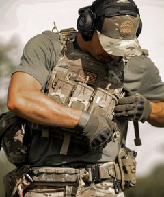 Redemption Tactical Crusader 2.0® l St. Michael FULL ARMOR KIT COMBO PACKAGE with Crusader 2.0 +IFAK Medical Kit + LEVEL IV  (2) 10x12 Front/Back Plates (2) 6x6 Side Plates (Level IV Ceramic)